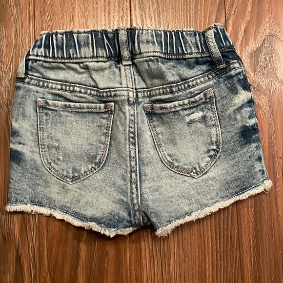 GAP Shortie Shorts NWT - Picture 3 of 3